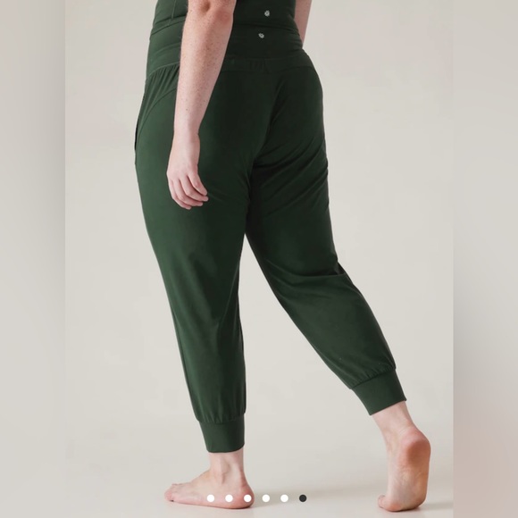 Athleta Salutation High Rise Jogger // Seaweed Snack - Picture 6 of 13